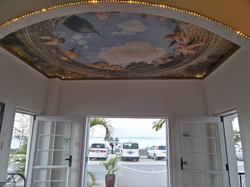 Little Italy Hotel Nuku'alofa Esterno foto