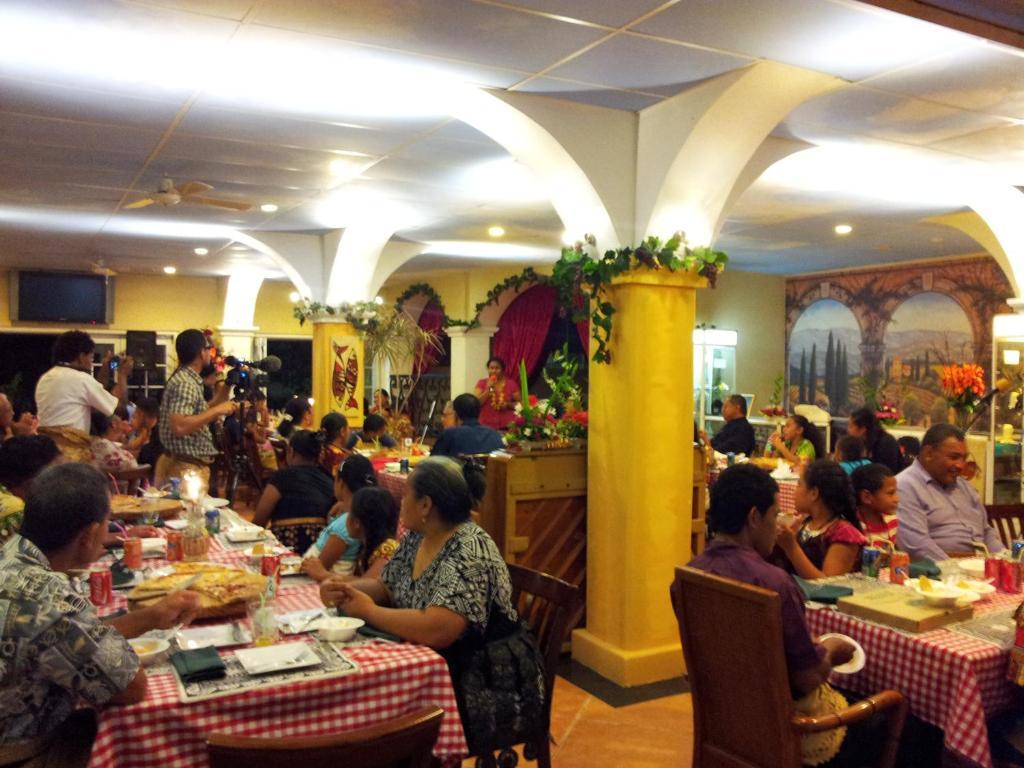 Little Italy Hotel Nuku'alofa Esterno foto