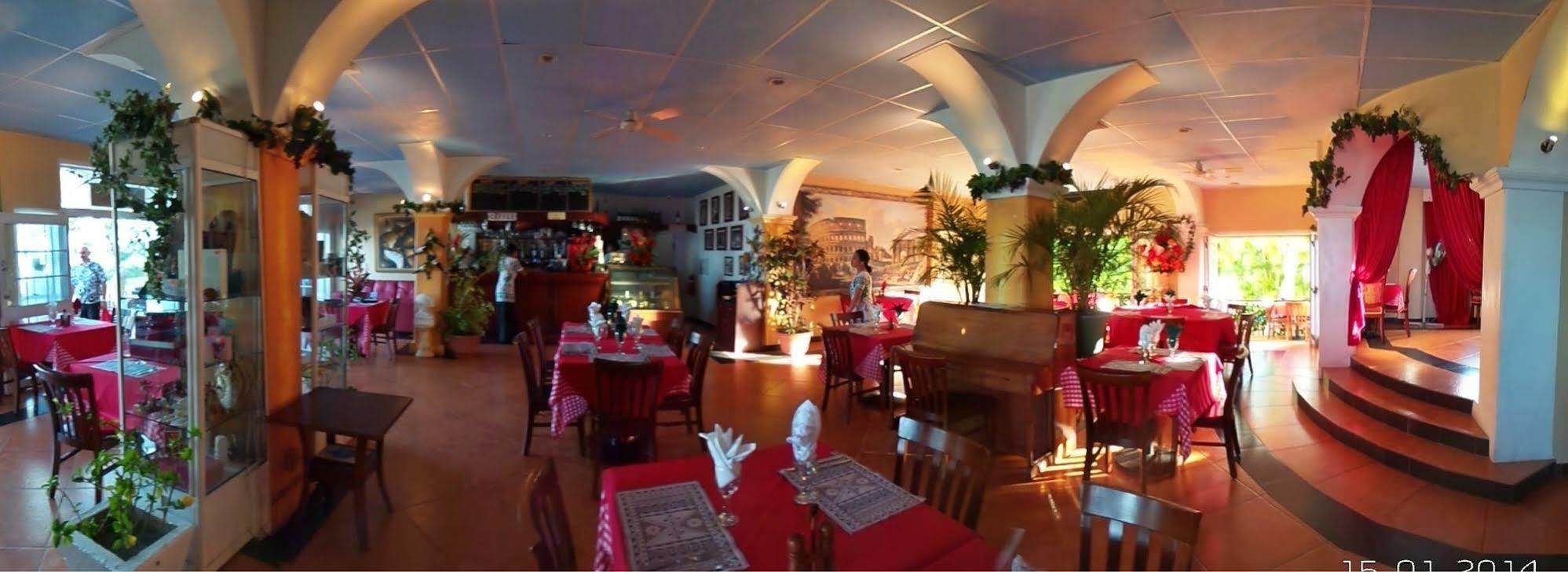 Little Italy Hotel Nuku'alofa Esterno foto